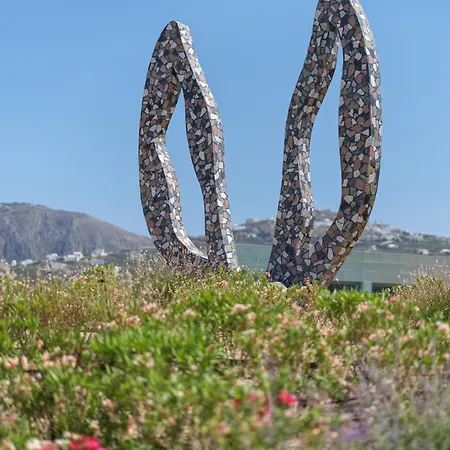 Nous Santorini 5* Mesariá